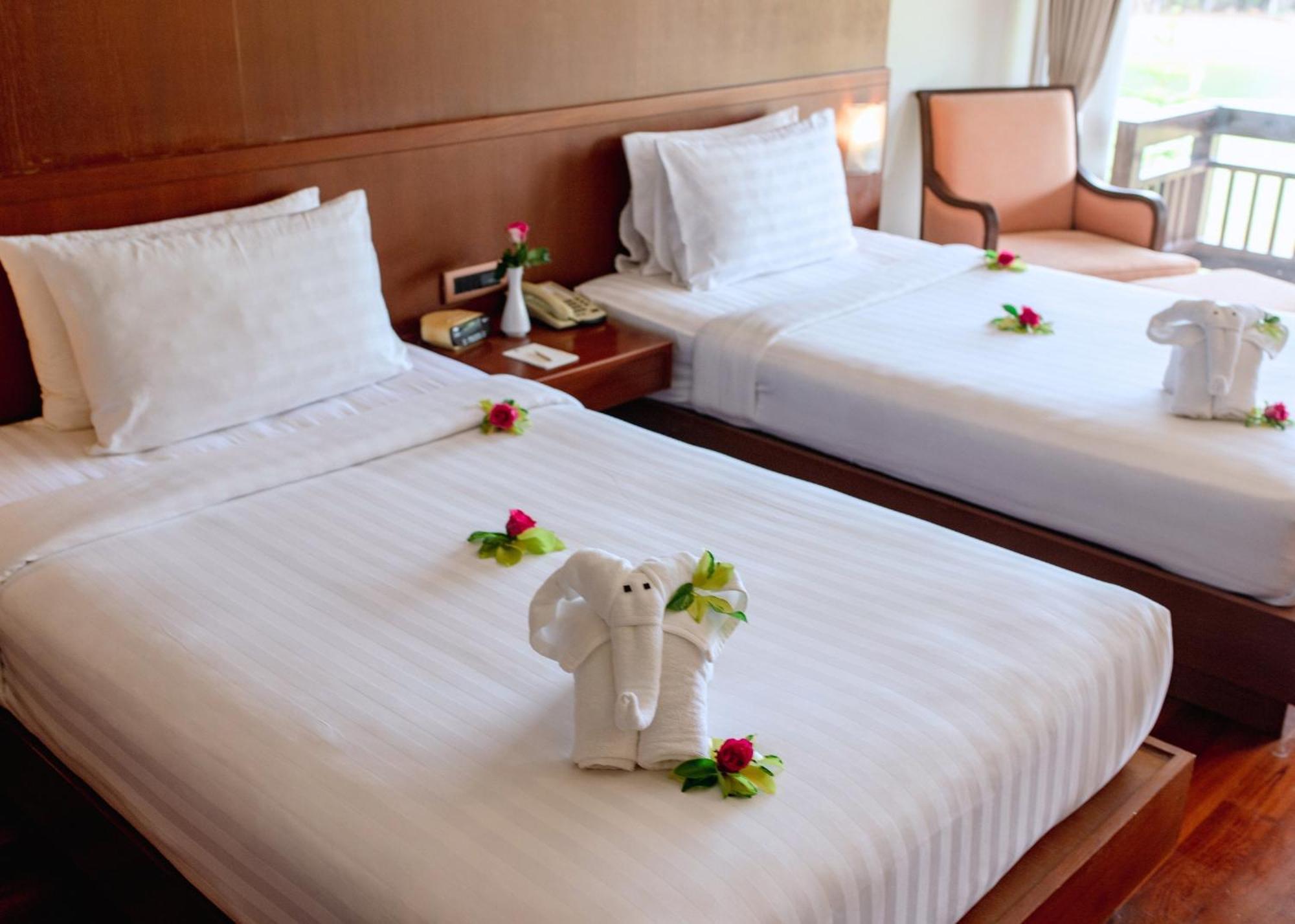 Mission Hills Phuket Golf Resort-Sha Extra Plus Por Bay Exterior foto