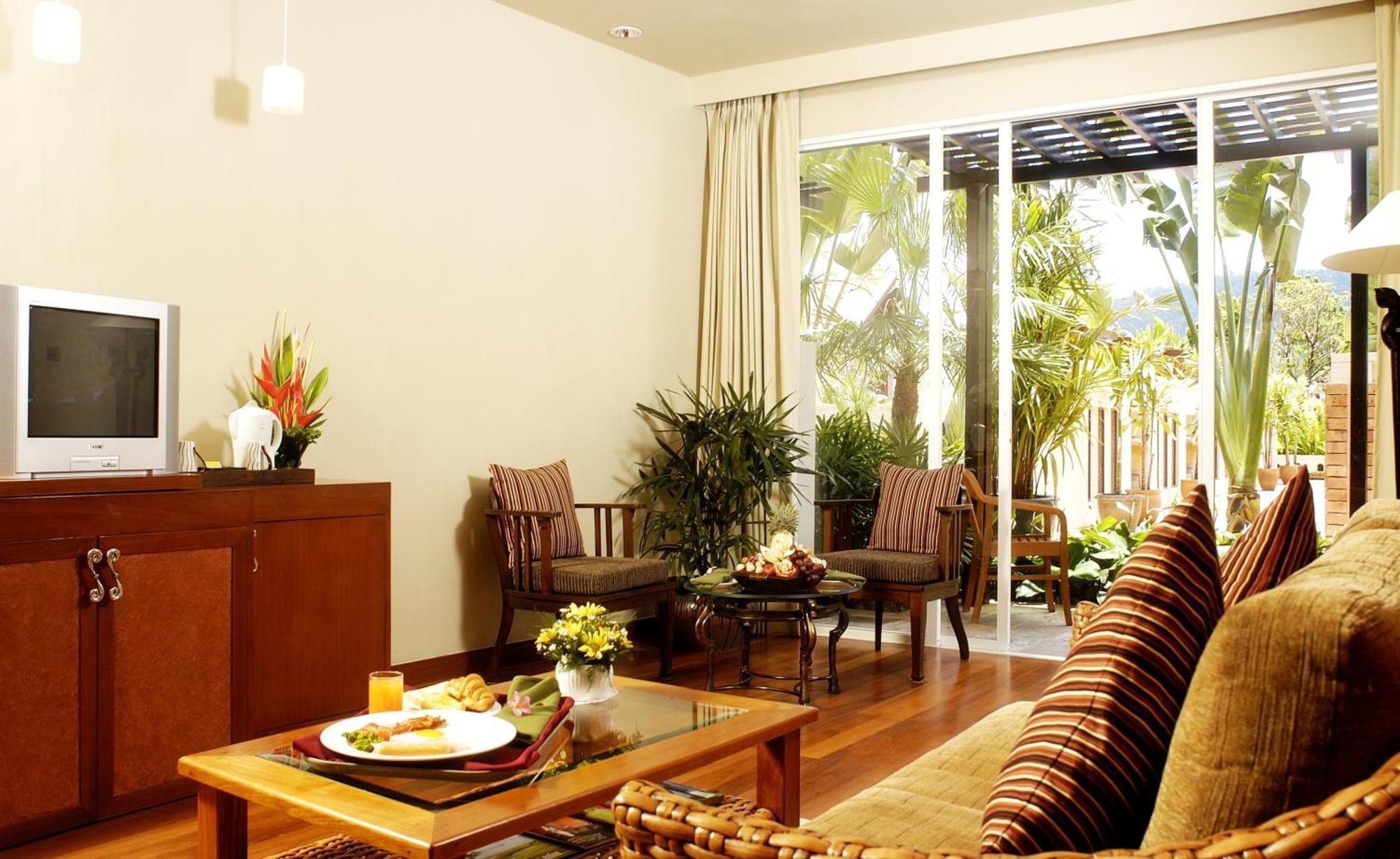 Mission Hills Phuket Golf Resort-Sha Extra Plus Por Bay Exterior foto